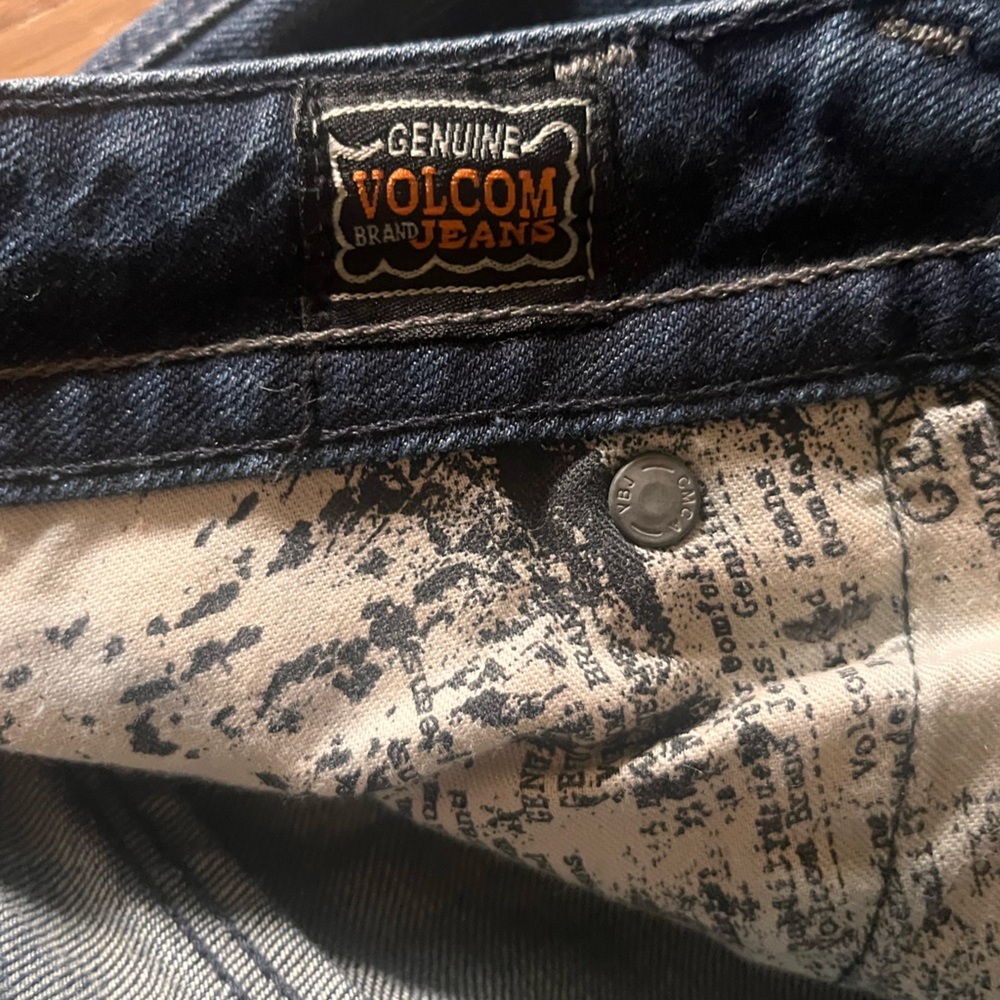 Volcom Solver Jeans - Picture 3 of 7